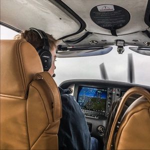 Meet your Posher, Zachary